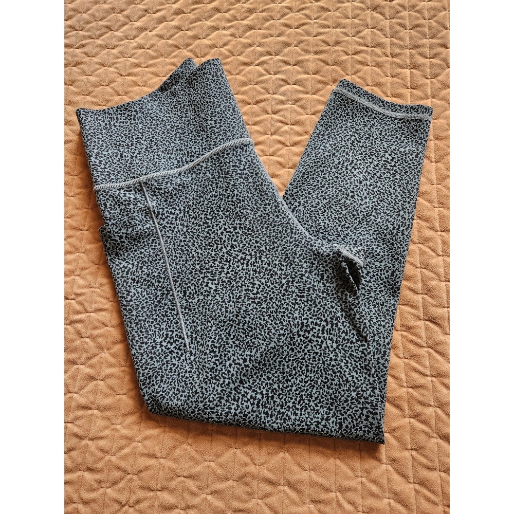 Athleta Salutation Stash II Textured Tgt Side Pockets Blue/Black Leggings LG
